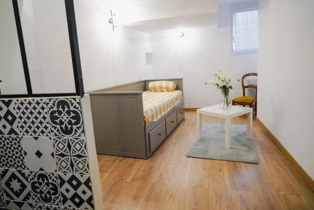 3 Pieces - Centre - Climatise *