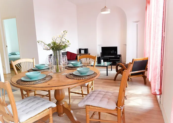 Apartment 3 Pieces - Centre - Climatise